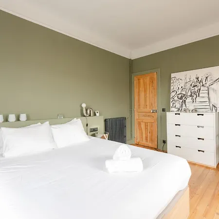 Misva Keyweek Architect-designed Flat In With Garden Apartment *