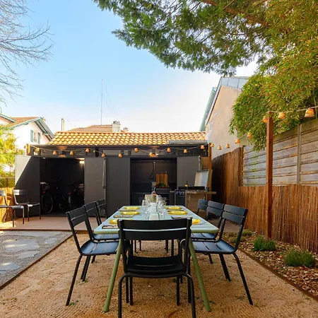 Apartment Misva Keyweek Architect-designed Flat In With Garden Biarritz